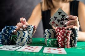 Riwayat pengundian Lucky Number dengan hasil, tanggal, waktu, dan pemenang di klik slot